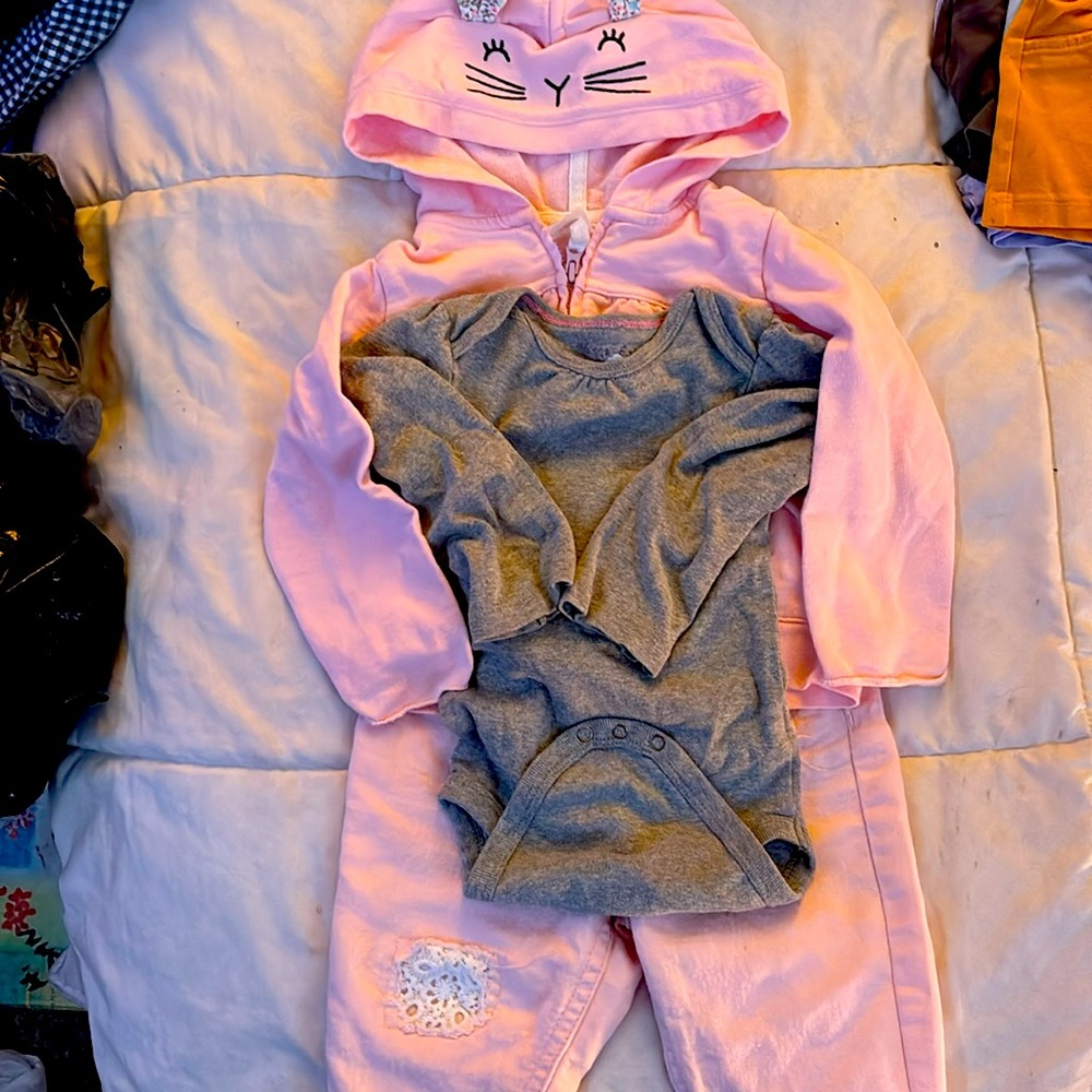 12 mth toddler girl wardrobe! ALL NAME BRAND! gently used